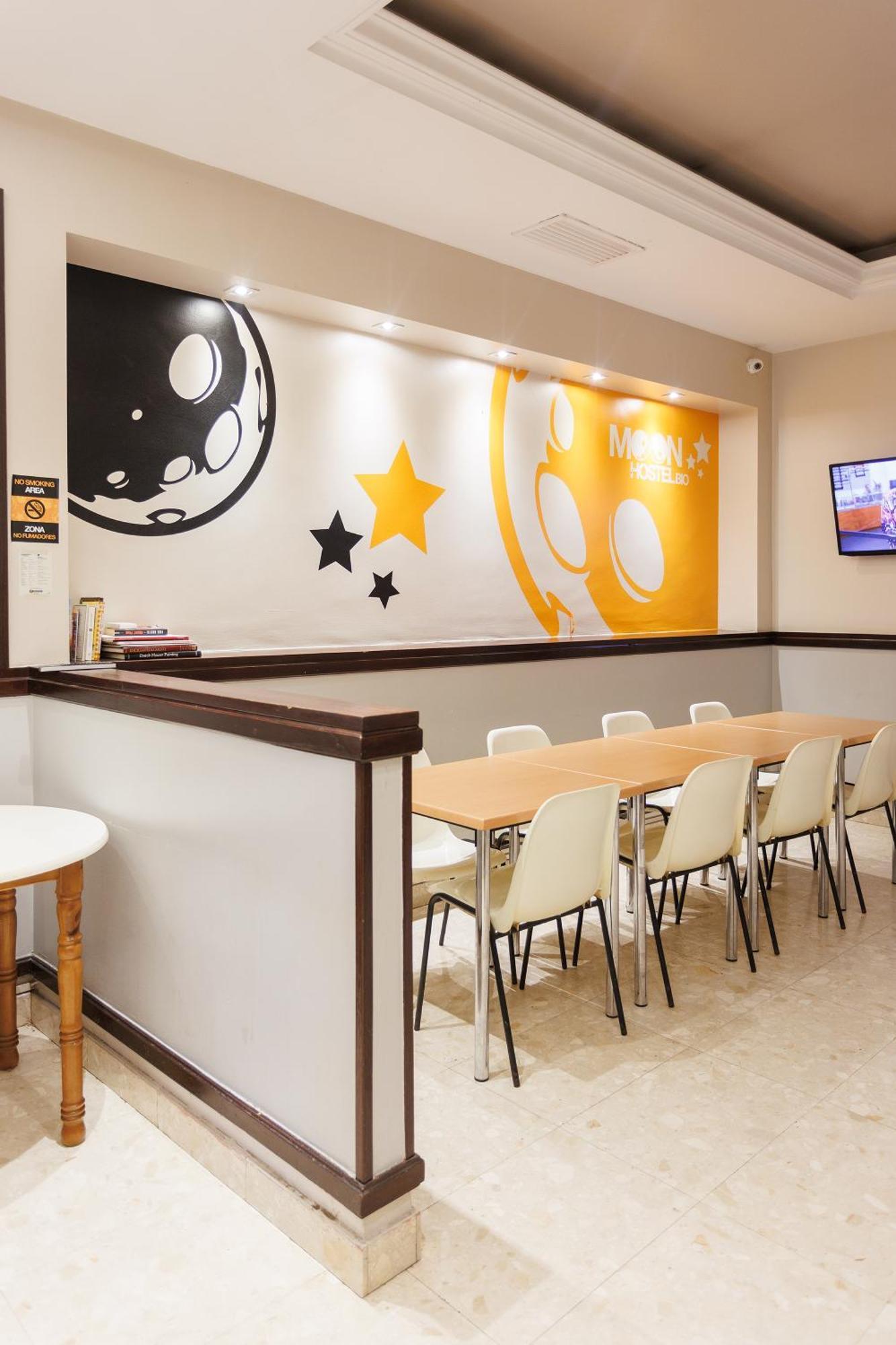 Moon Hostel Bio Bilbao Dış mekan fotoğraf
