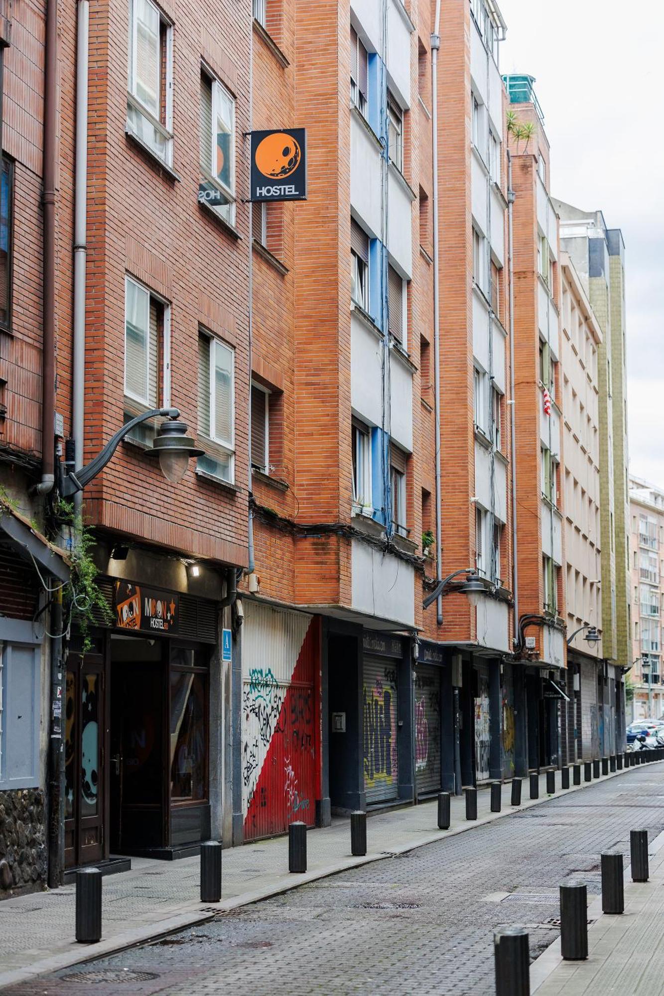Moon Hostel Bio Bilbao Dış mekan fotoğraf