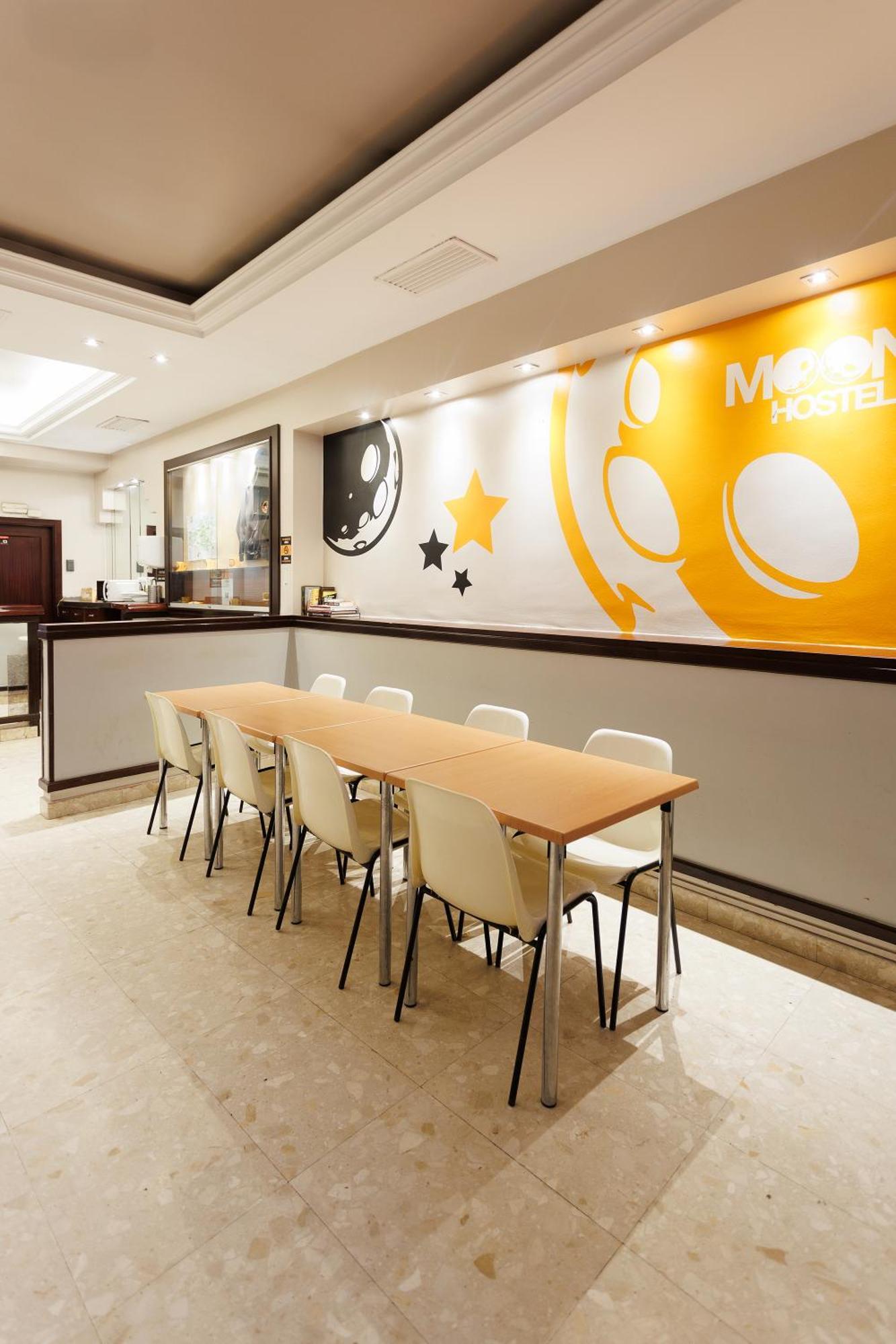 Moon Hostel Bio Bilbao Dış mekan fotoğraf