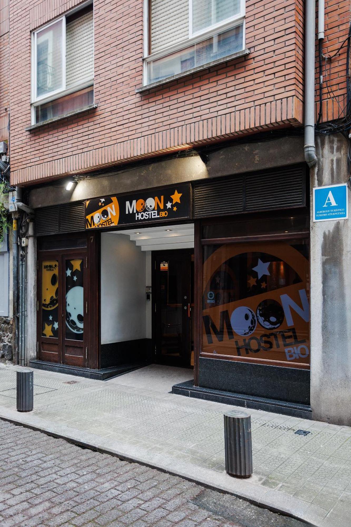 Moon Hostel Bio Bilbao Dış mekan fotoğraf